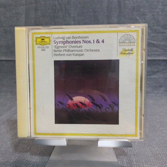 Beethoven: Symphonies Nos. 1 & 4 - Herbert von Karajan / Berlin Philharmonic(CD) - Picture 1 of 3